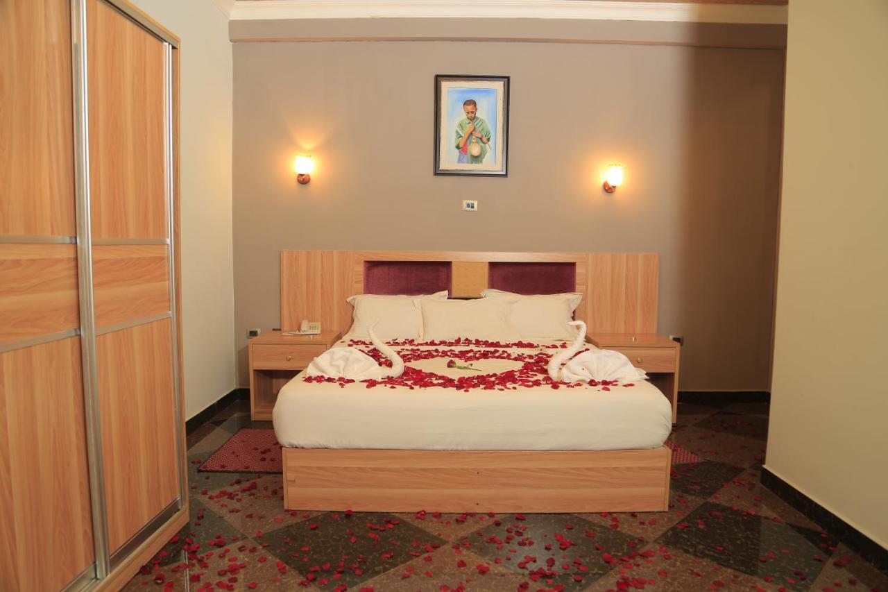 Jacaranda Hotel, บาเฮอร์ดาร์ ภายนอก รูปภาพ